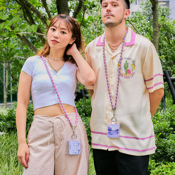 Smartphone shoulder strap使用イメージ